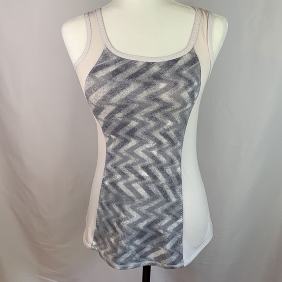 Lululemon Run: Speed Squad Grey & White Athletic Tank Top - Picture 3 of 7